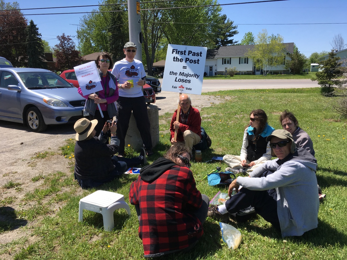May20-group-at-lunch-IMG_0379-30.jpg
